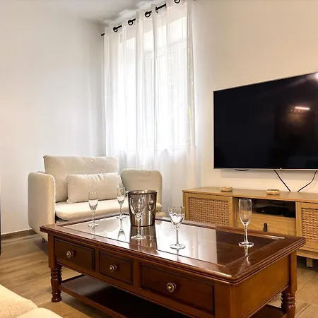 Authentique En Auvergne, 8 Pers, Animaux Admis - Fr-1-489-577 * Autry-Issards