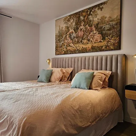 Authentique En Auvergne, 8 Pers, Animaux Admis - Fr-1-489-577 * Autry-Issards