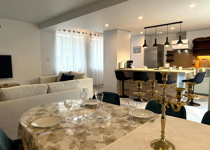 Authentique En Auvergne, 8 Pers, Animaux Admis - Fr-1-489-577 Prázdninový dům